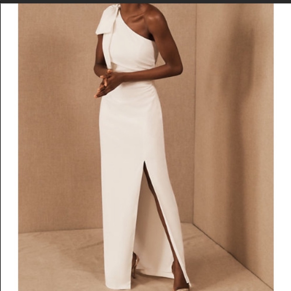 *ML BHLDN* Like New One-Shoulder Lionel White Gown